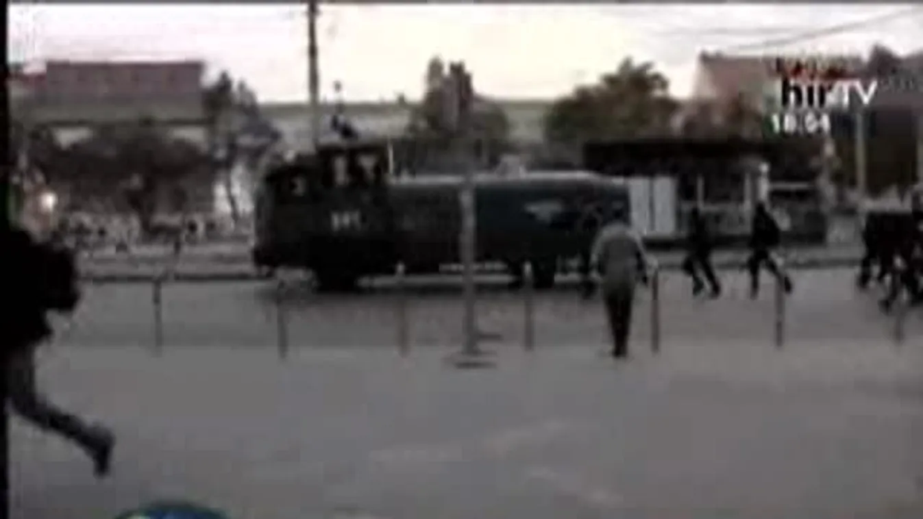 Rendőri intézkedés a Madách téren