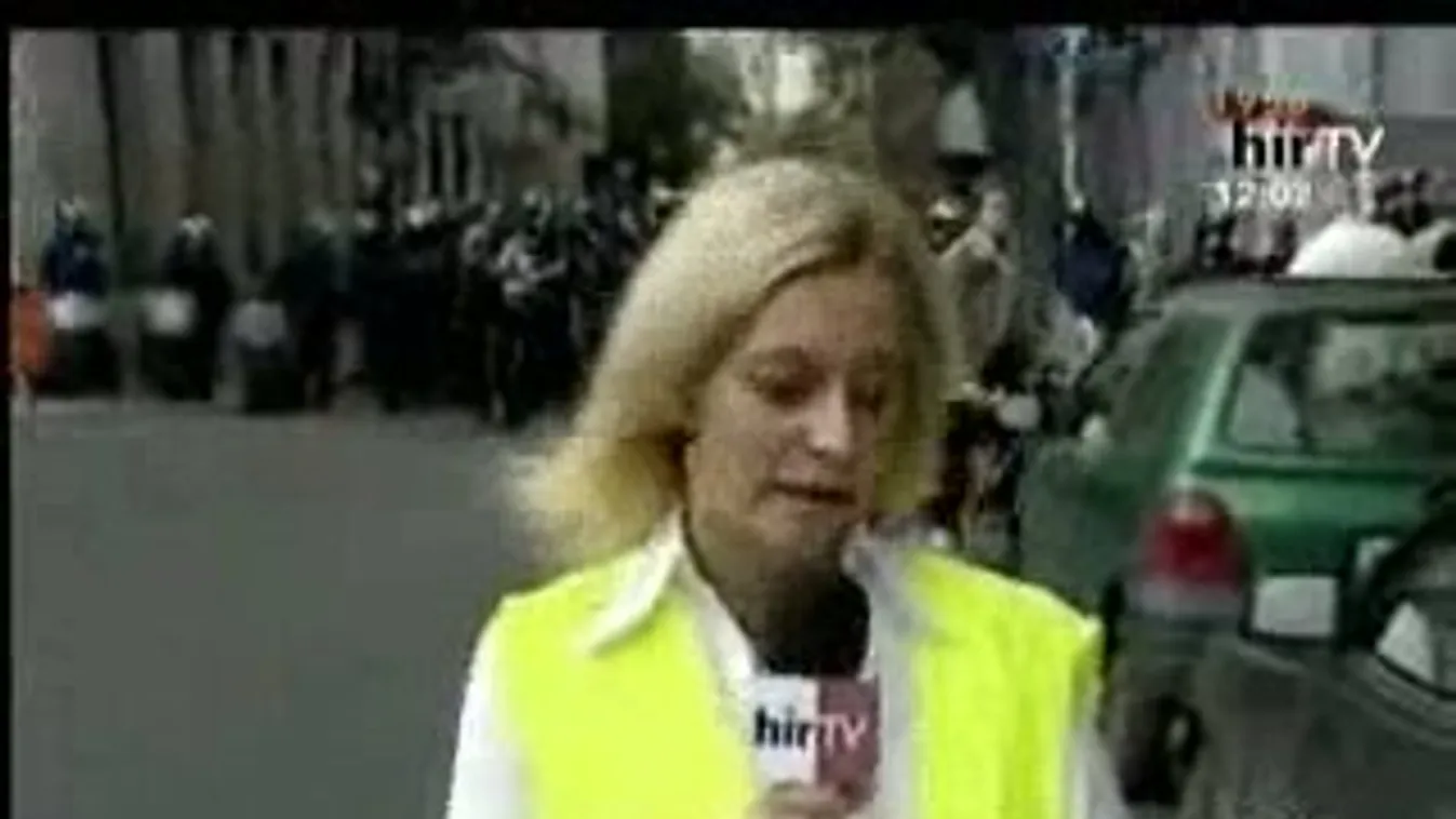 2006. október 23. Podmaniczky tér 12 óra