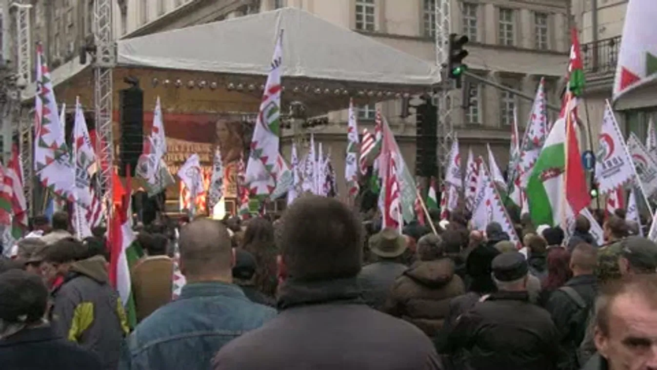 Vörös csillag és trikolor