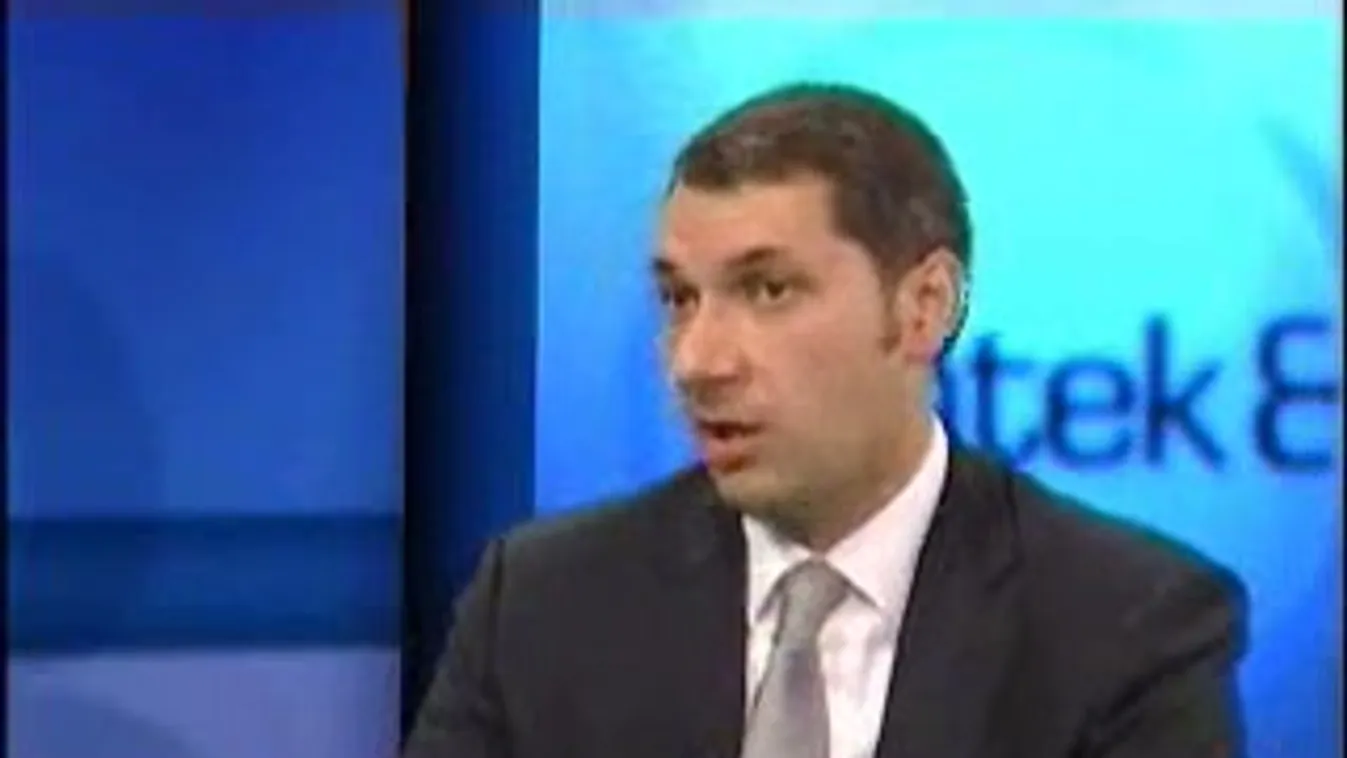 Lázár János – Péntek8