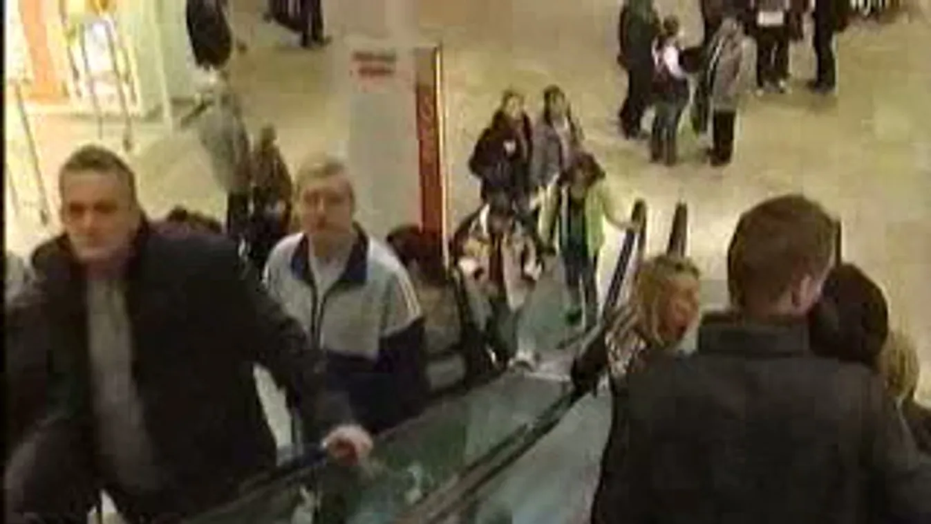 Tömegével érkeznek a határ túloldaláról