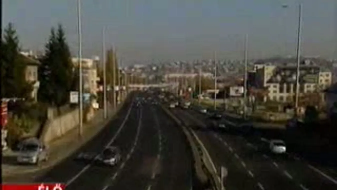 A főpolgármester elrendelte a közlekedési tilalmat