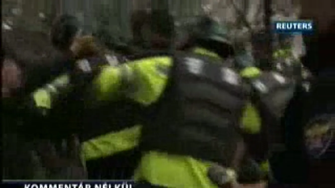 Tüntetés a szabadkereskedelmi egyezmény ellen - Kommentár nélkül