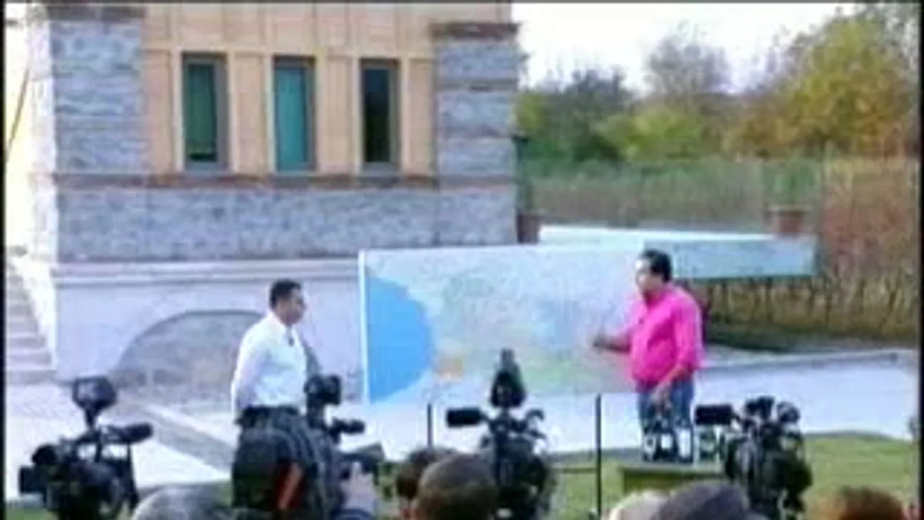 Felvételt nyer Oroszország, de nem változtat álláspontján