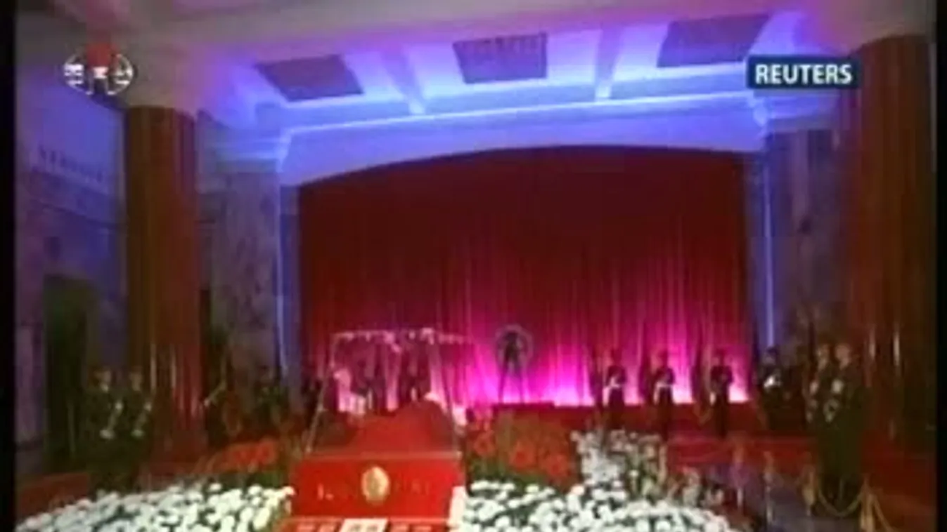 Közszemlére teszik a „félistent” - 2011. 12. 21.