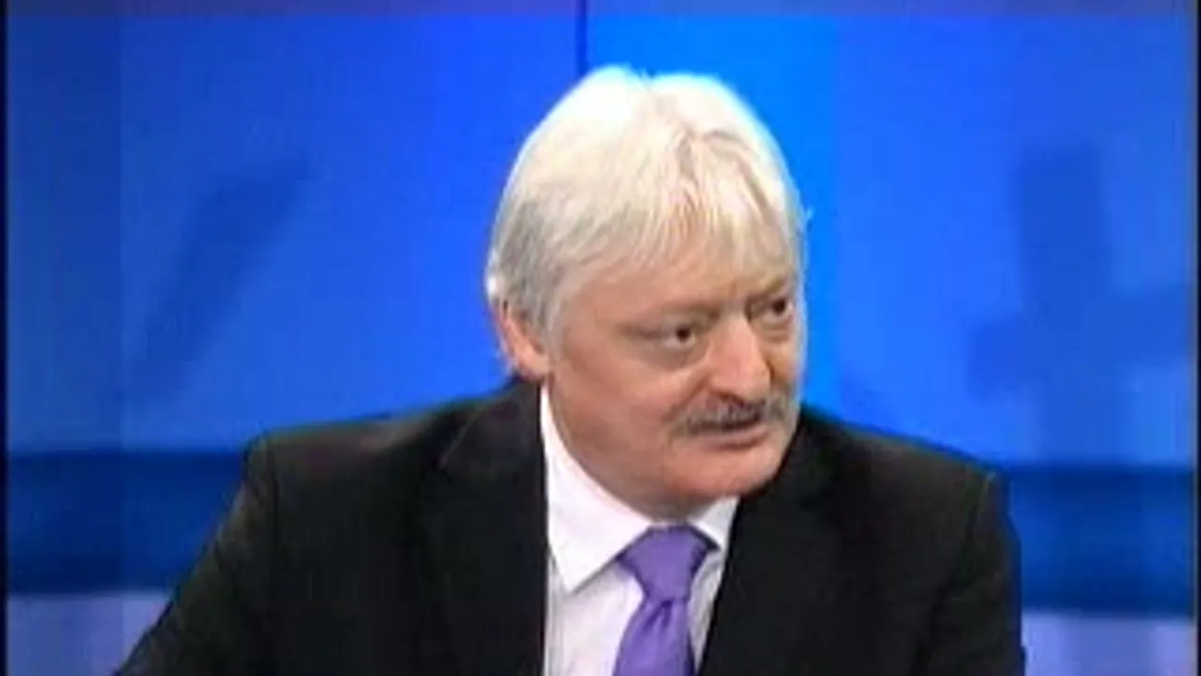 Szájer József – Péntek8