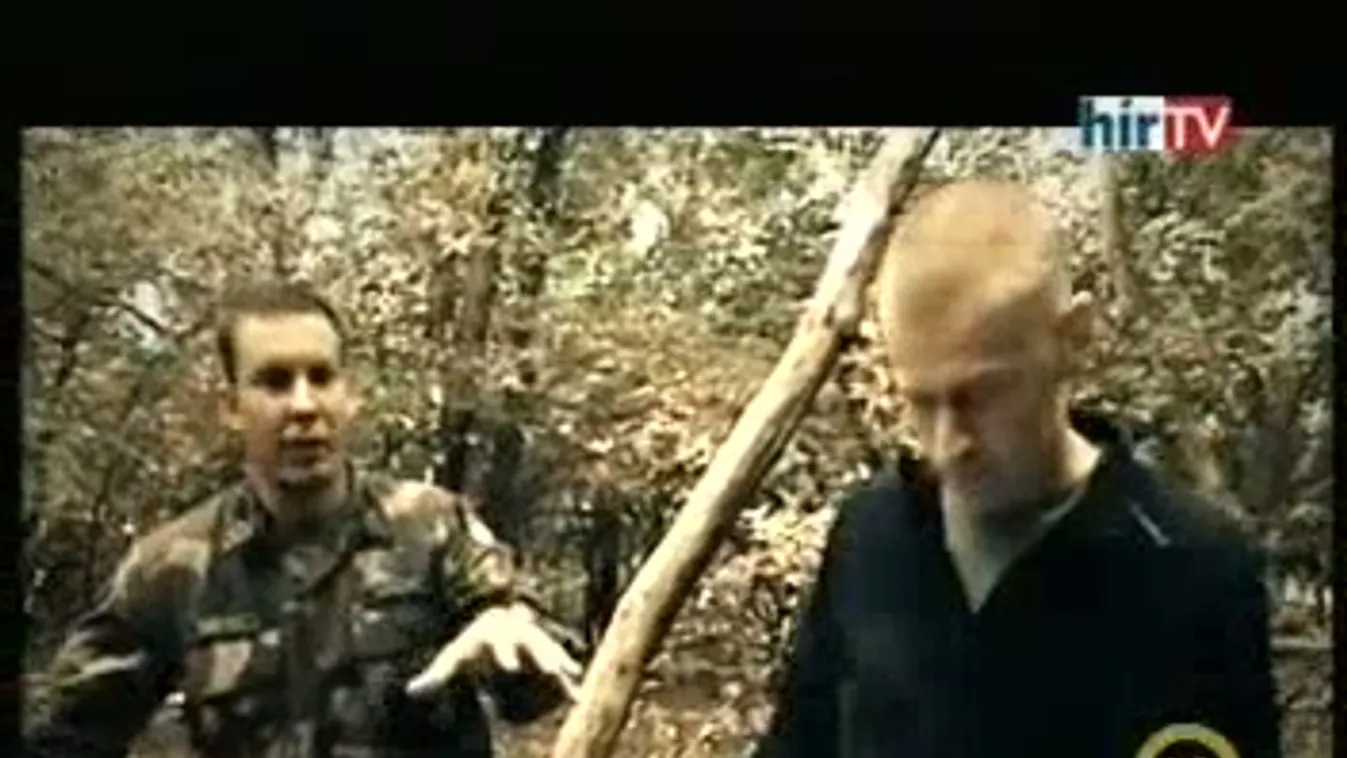 Rohamlövész – (2)