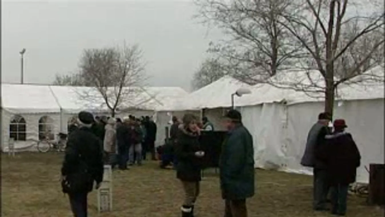 Varga Mihály is zsűrizett a disznótoros ünnepen – Soroló