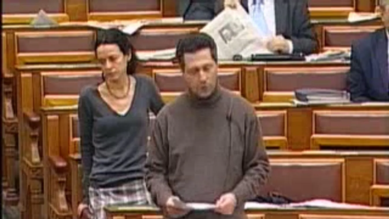 Még nincs vége a szerdának a parlamentben