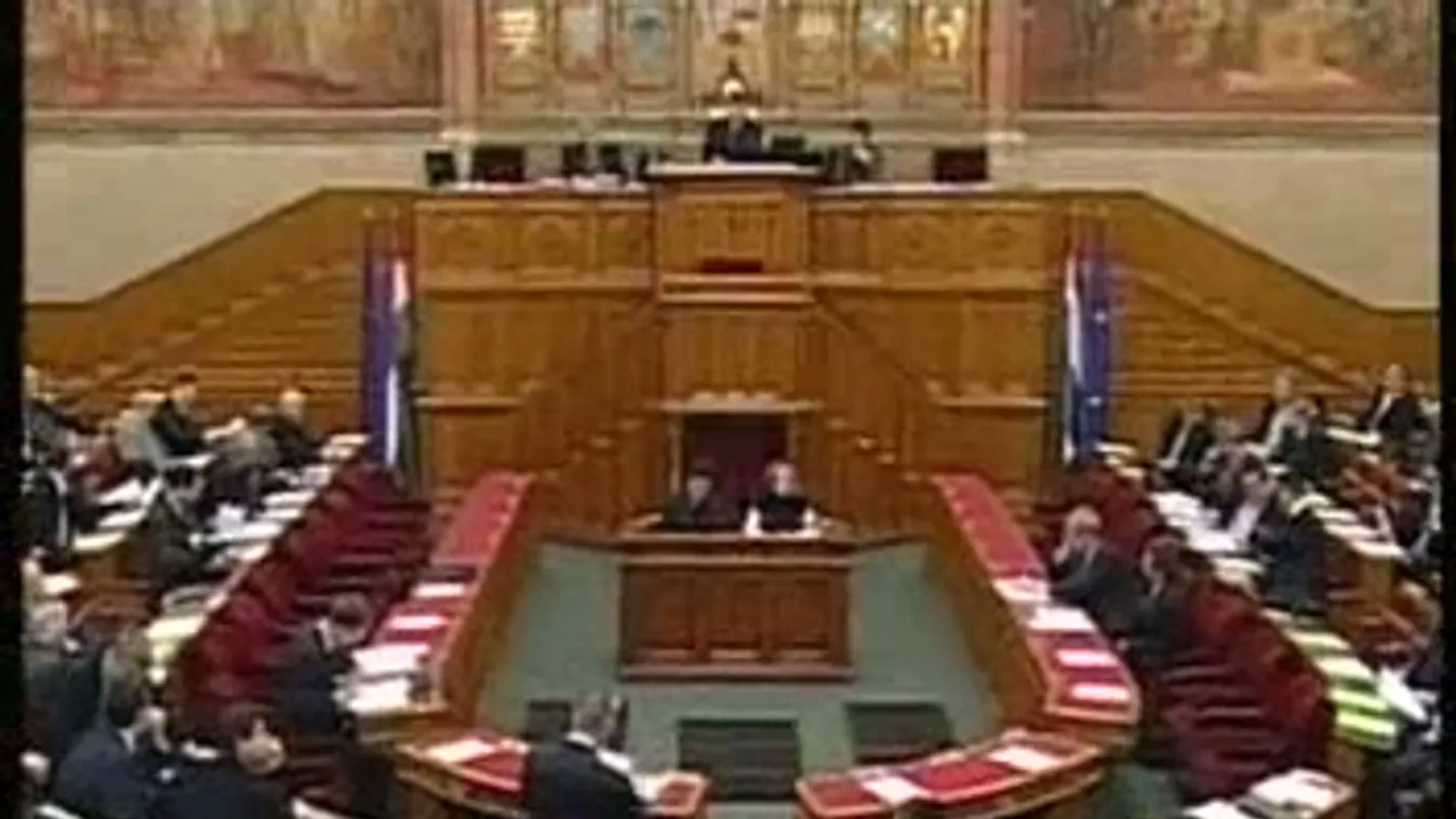 Nagyüzem a parlamentben – bejelentkezés 19 órakor - 2011. 12. 19.