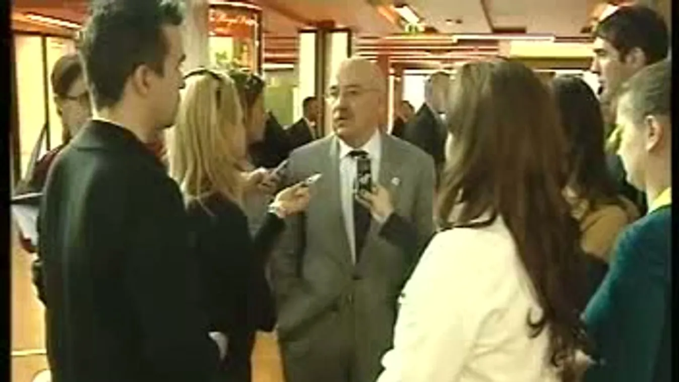 Híradó 12 óra - 2011. 12. 21.