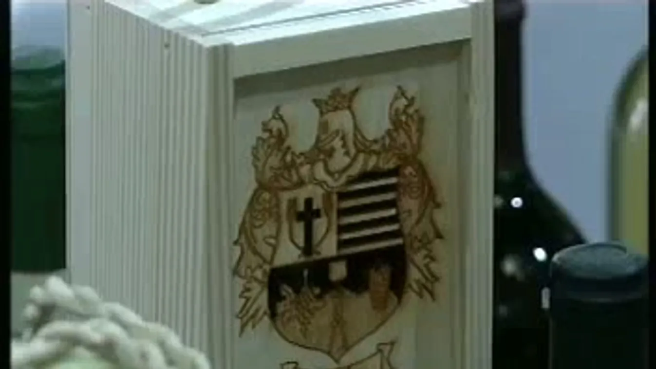 Nem isznak kevesebb szeszt, csak másfélét