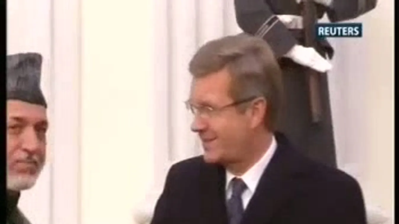 Nem elég nekik az államfő bocsánatkérése