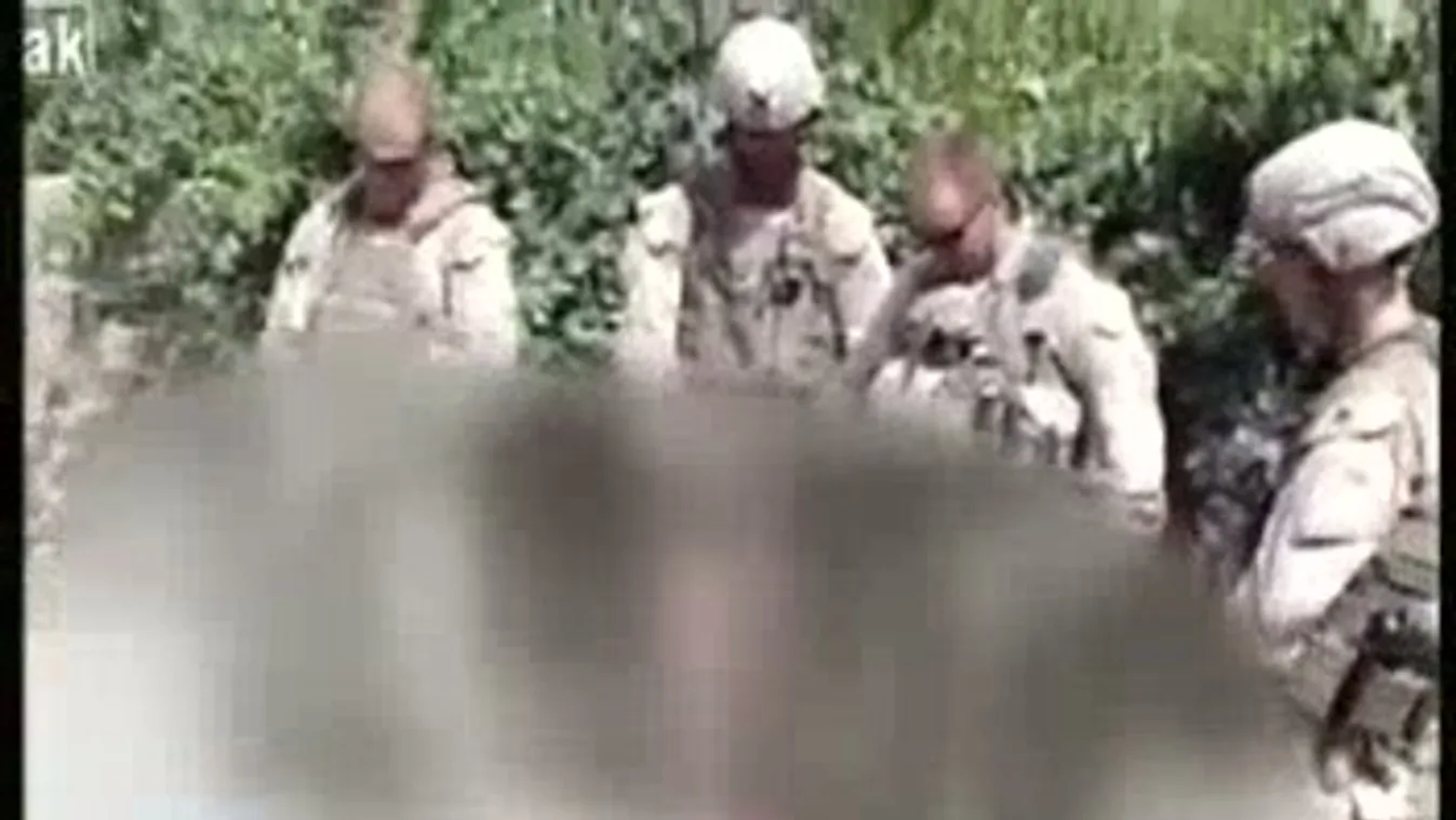 Botrány: holttestekre vizeltek a katonák