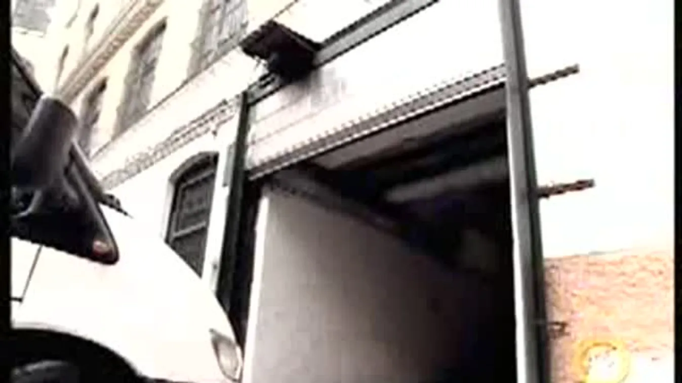 Lebuktattuk – Riasztás