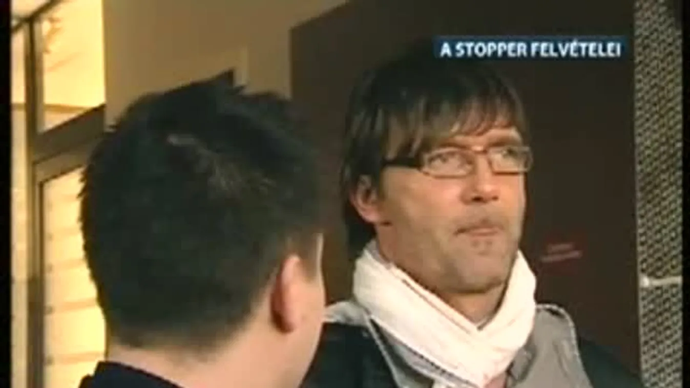 Acél külföldre távozna