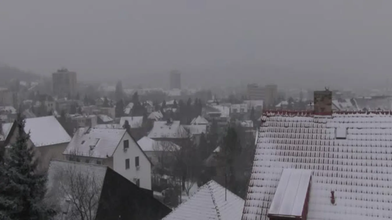 Mínuszok, havazás, csúszós utak - figyeljünk egymásra!