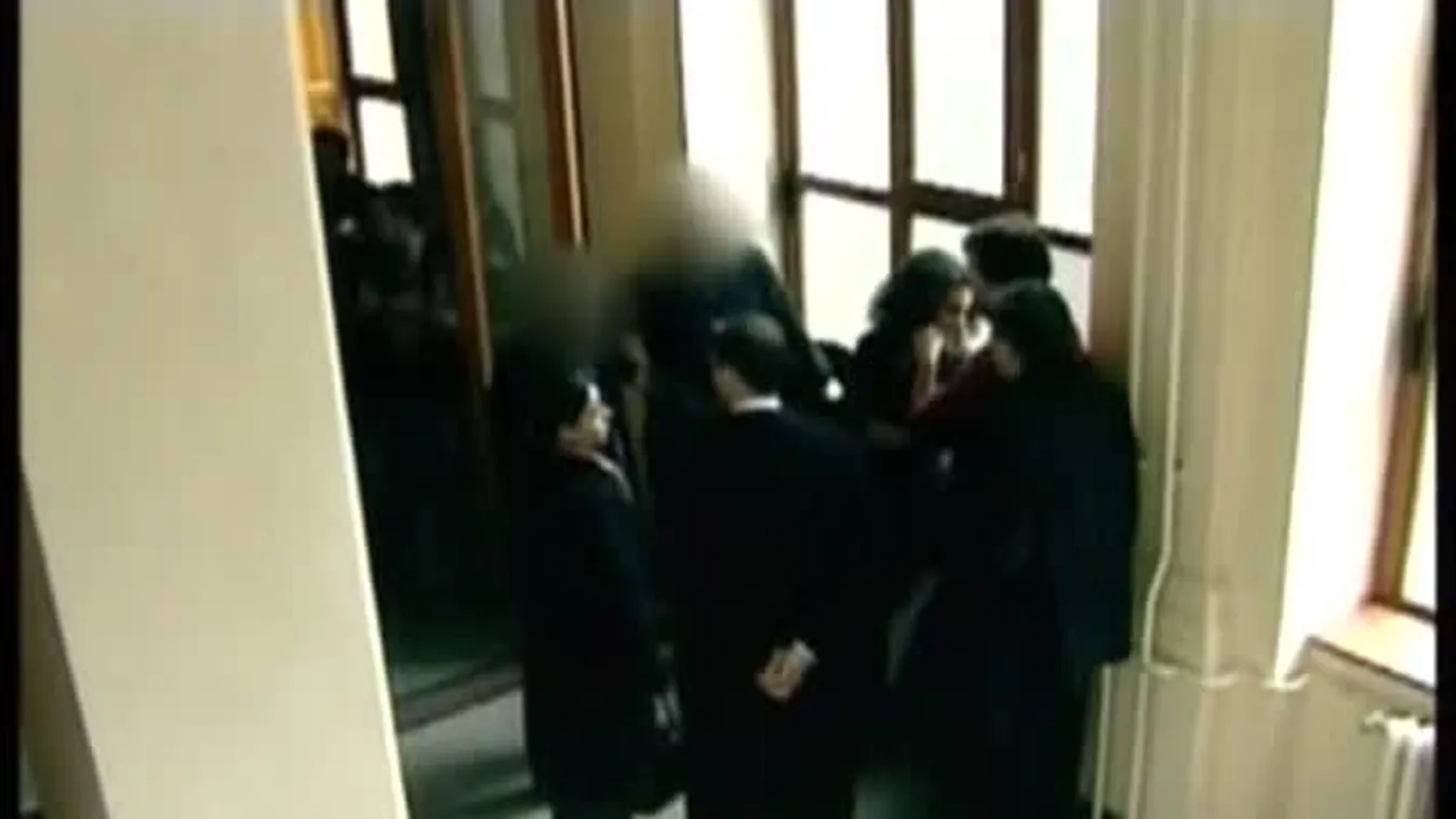 Elítélték Hunvaldot és Gált