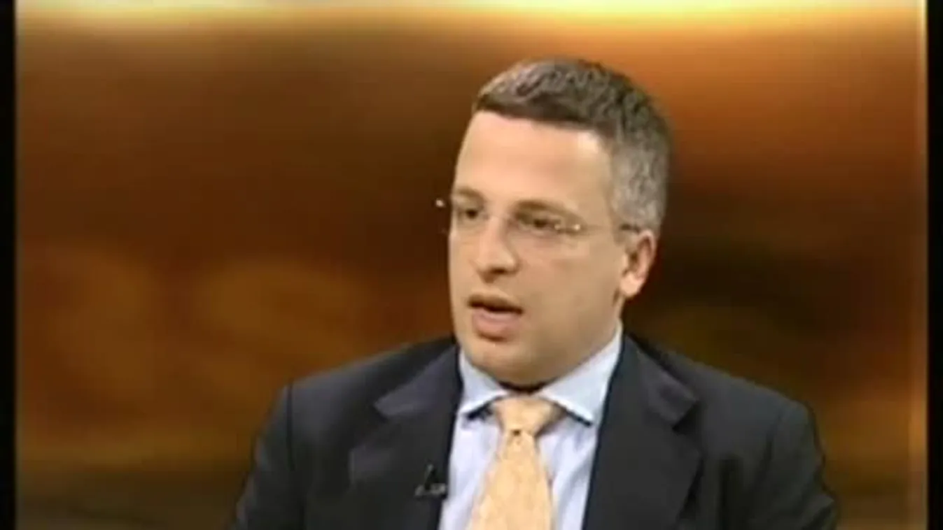 A Versus vendége Somogyi Zoltán (a)