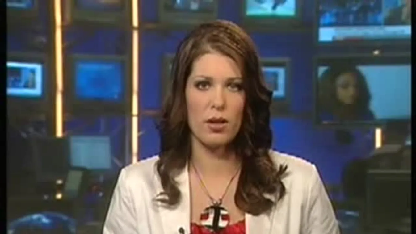 Elhunyt Whitney Houston