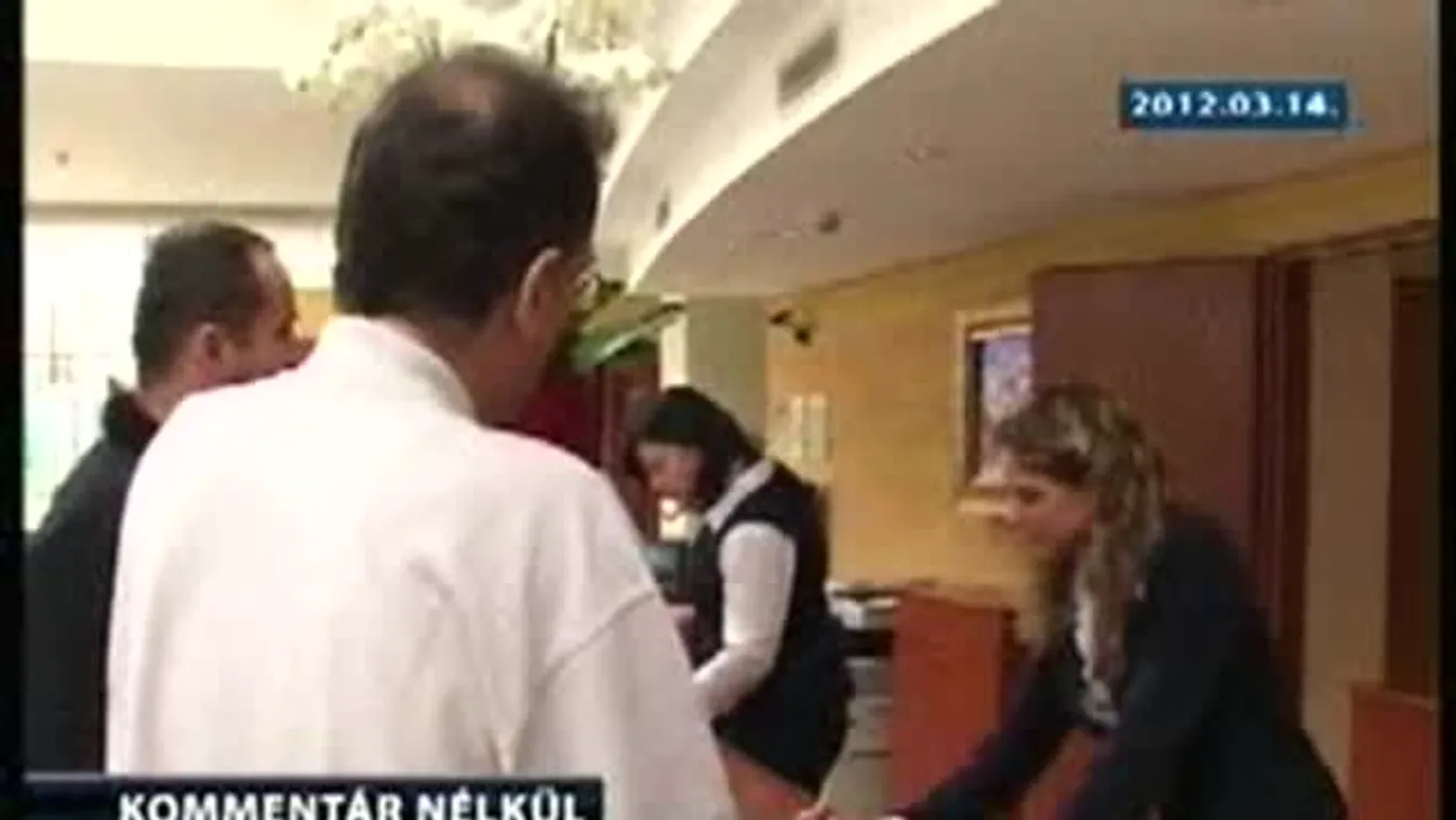 Kezdődik a hosszú hétvége – Kommentár nélkül