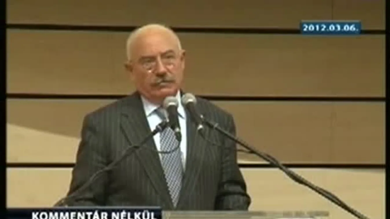 Martonyi: Több út közül választhat az unió