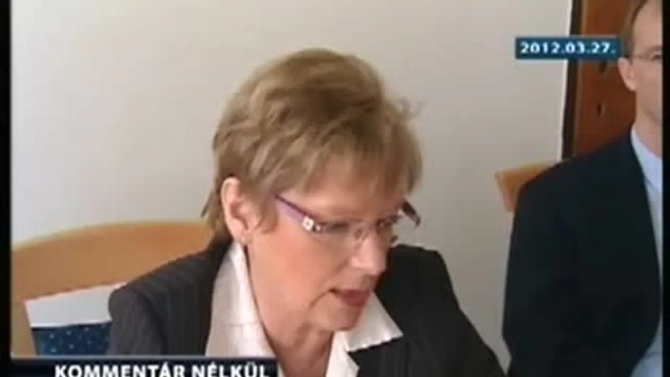 2013 őszétől lehetnek új tankönyvek