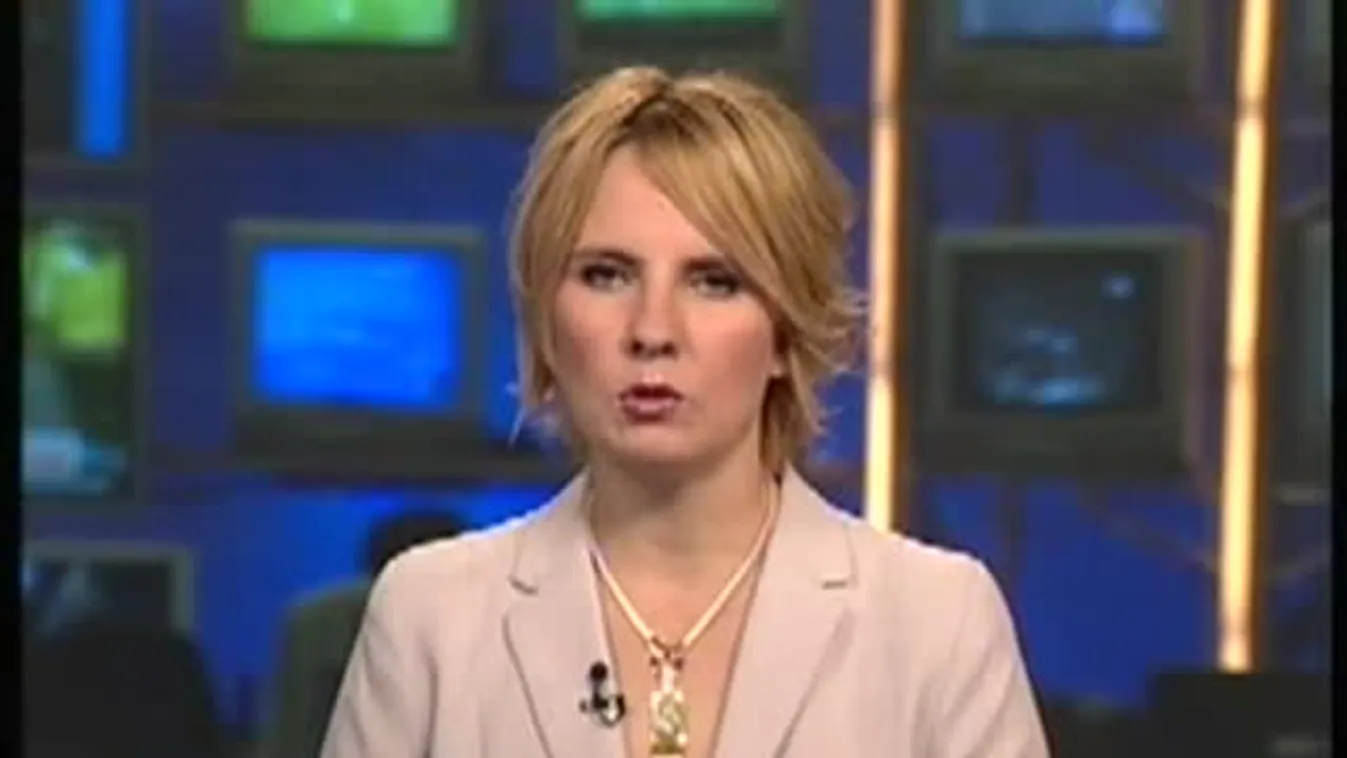 Csak 2014-től változna a képviselők fizetése