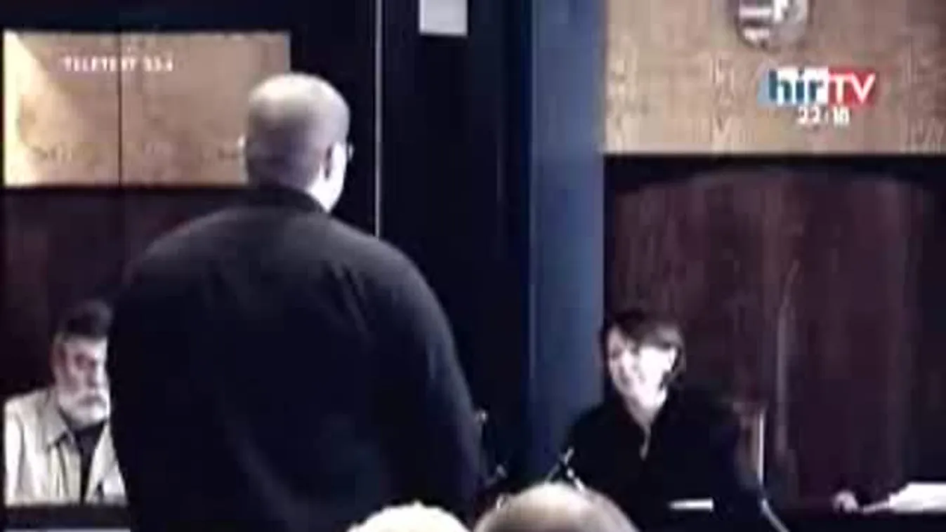 Raffael beismerte, ő szúrta le Cozmát – Riasztás