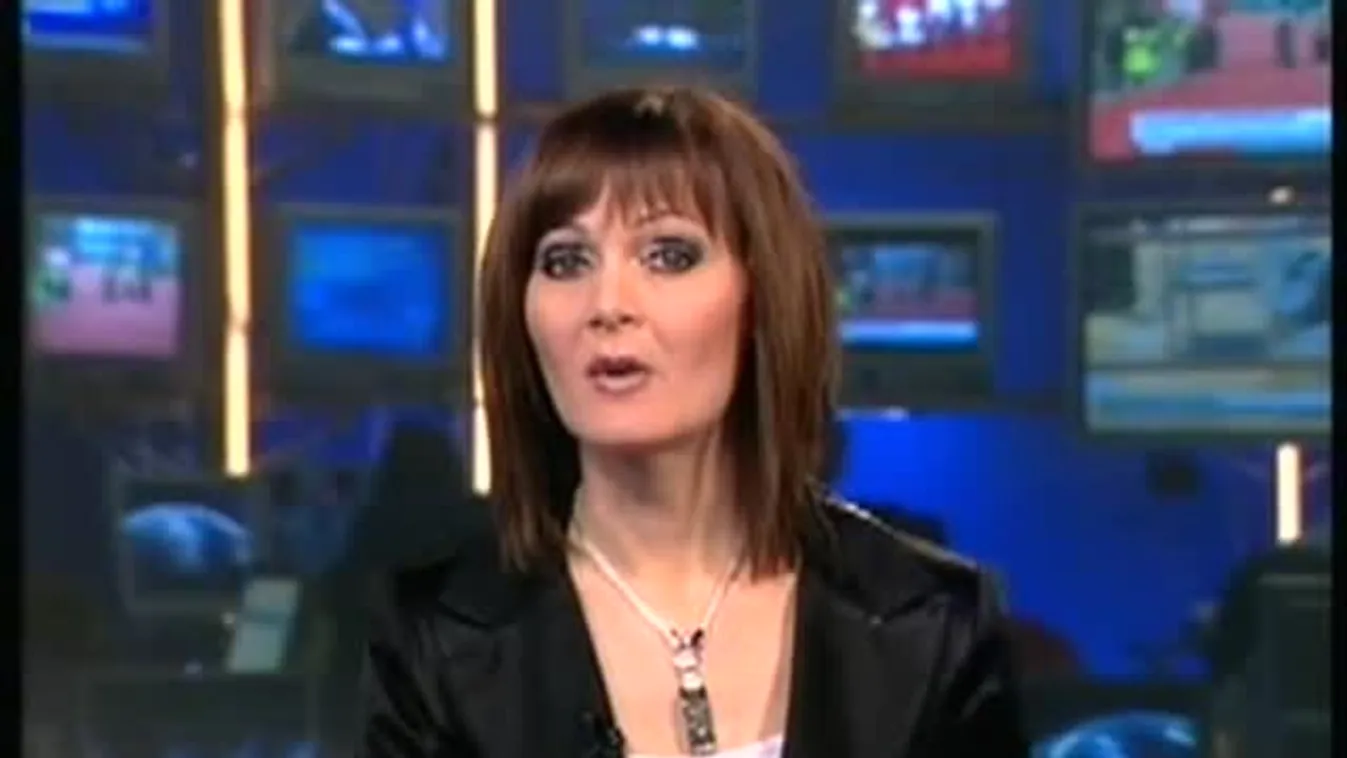 Vakolat hullott a babakocsis járókelőkre