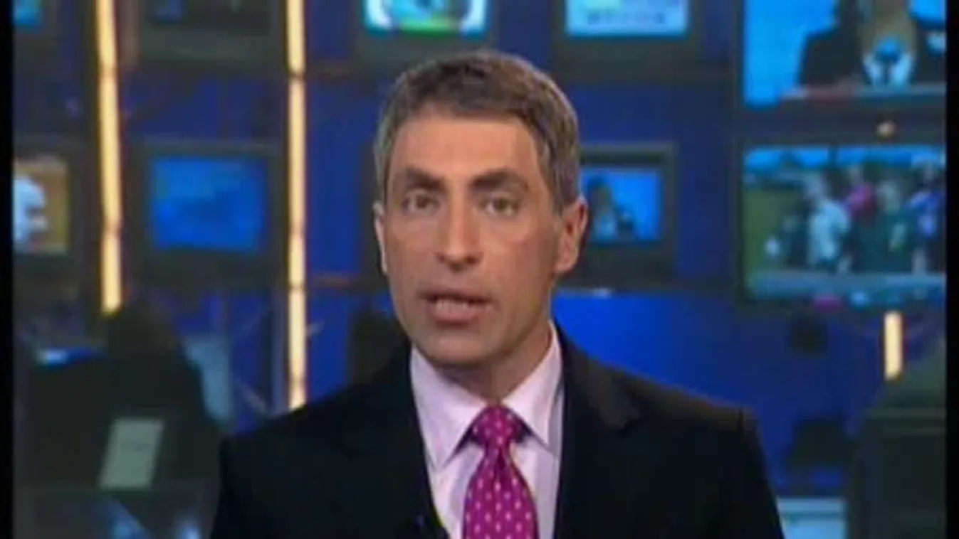 Botrány: slaggal fürdették a bácsit az idősotthonban?