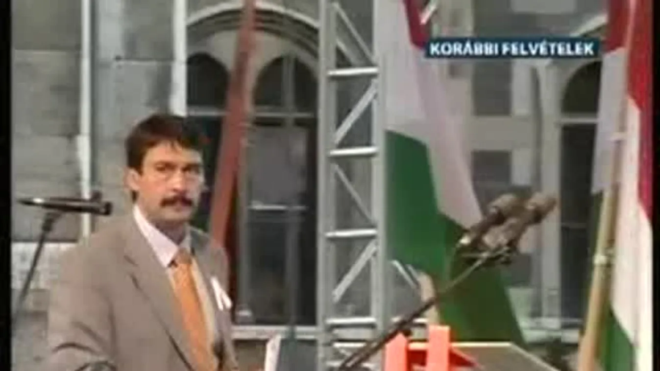 Áder köztársasági elnökké választásáról dönt a Ház