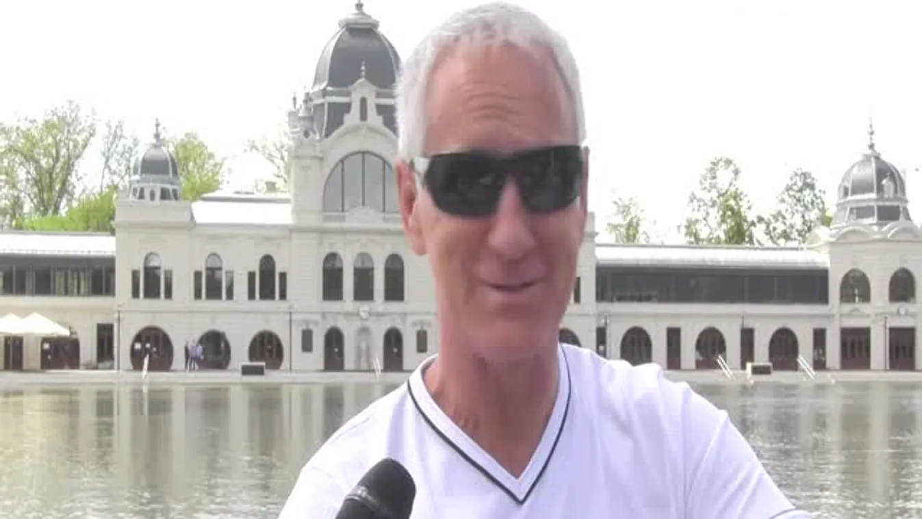 Ha kiesel a csónakból, fel kell állni és vissza kell szállni