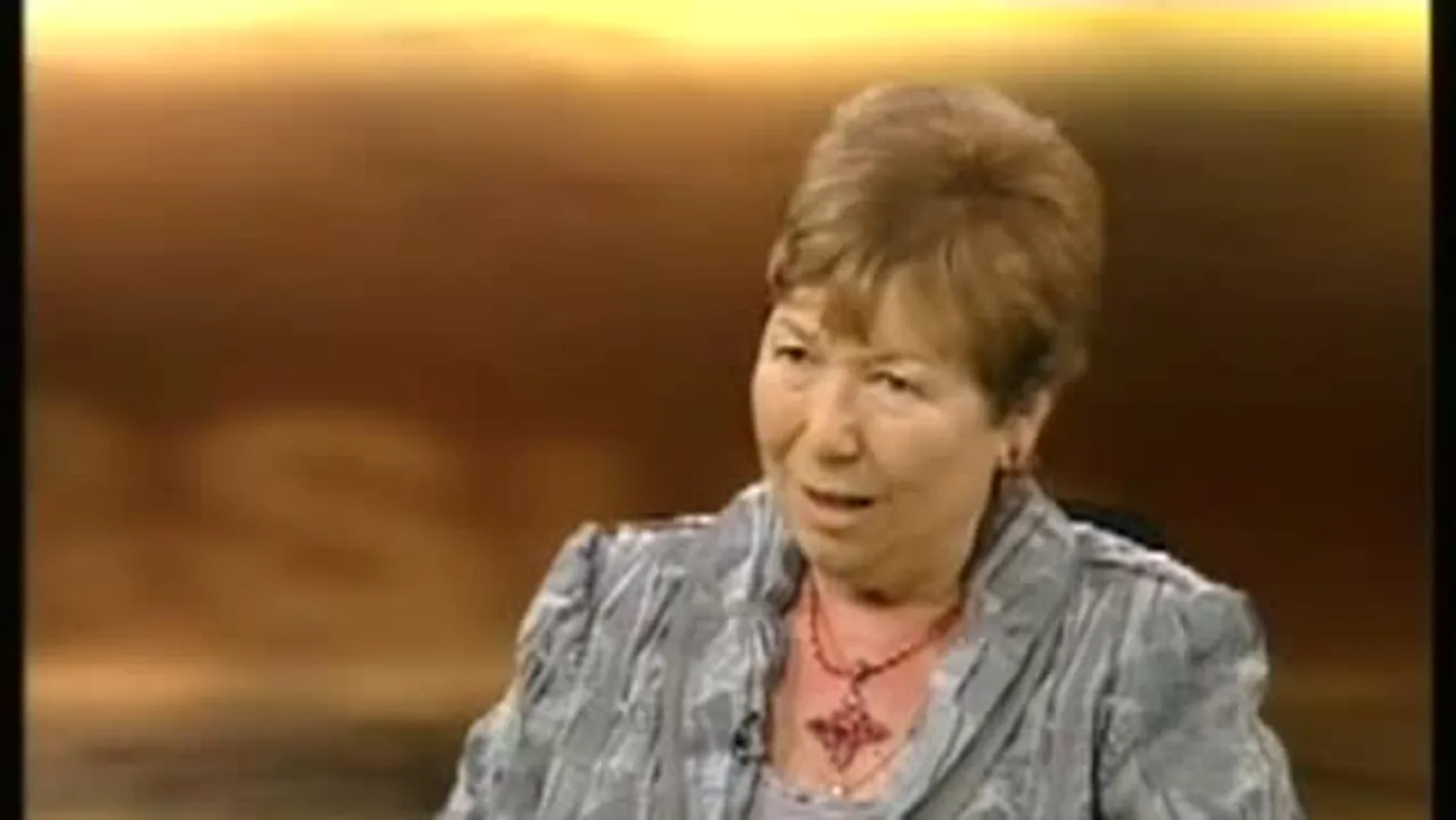 A Versus vendége Csath Magdolna