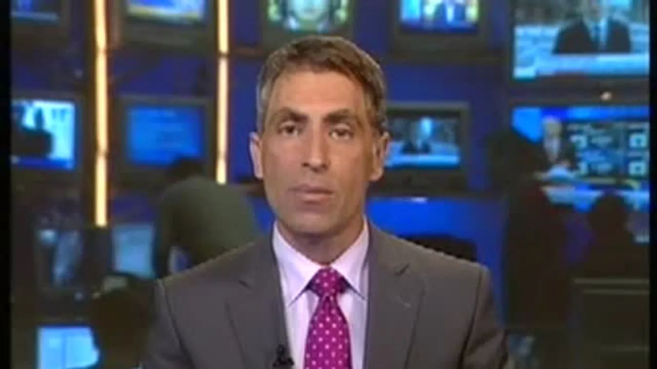 Egymásnak esett Sarkozy és Hollande