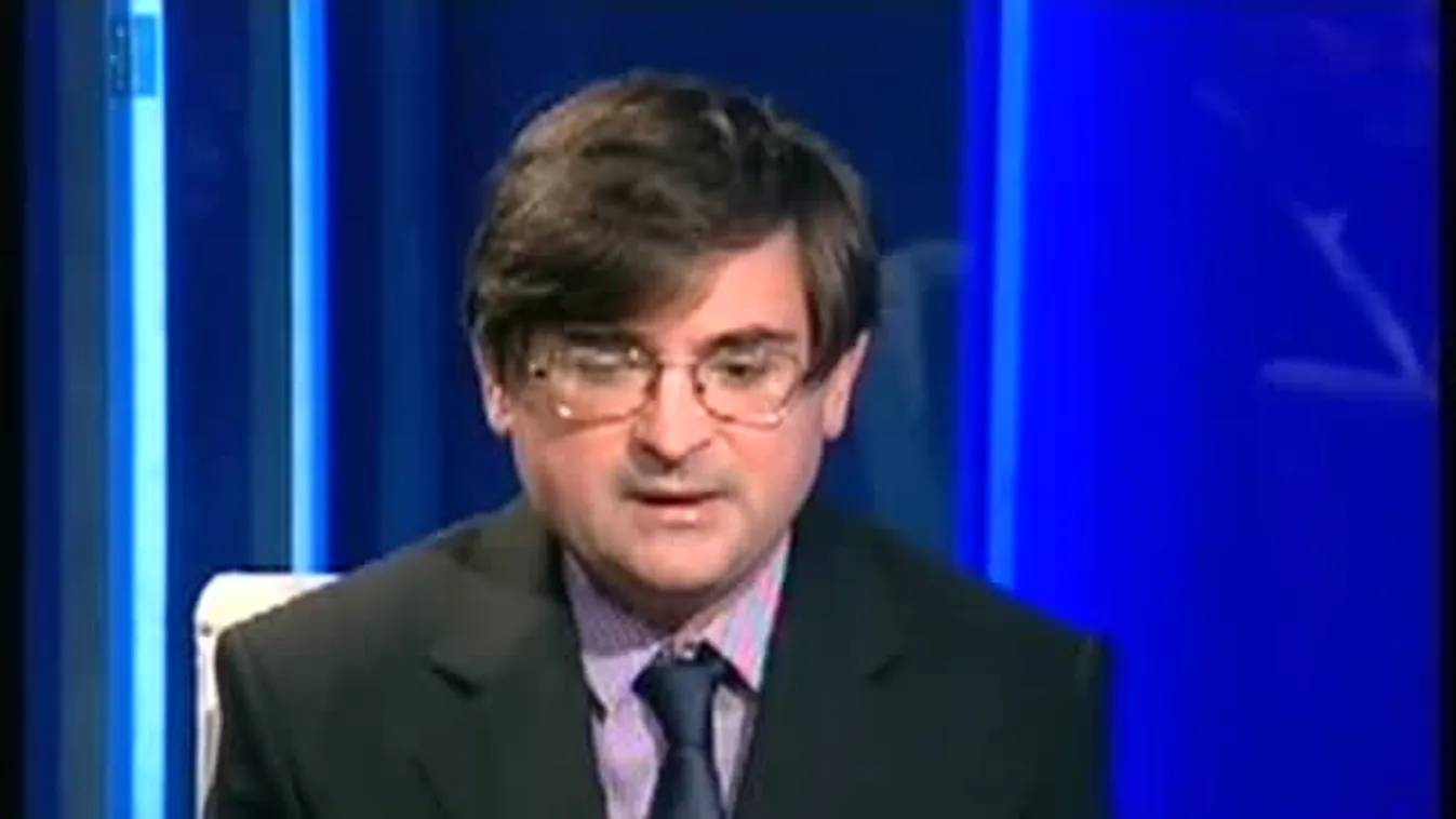 A háborús idők pótszerei – Ősök tere