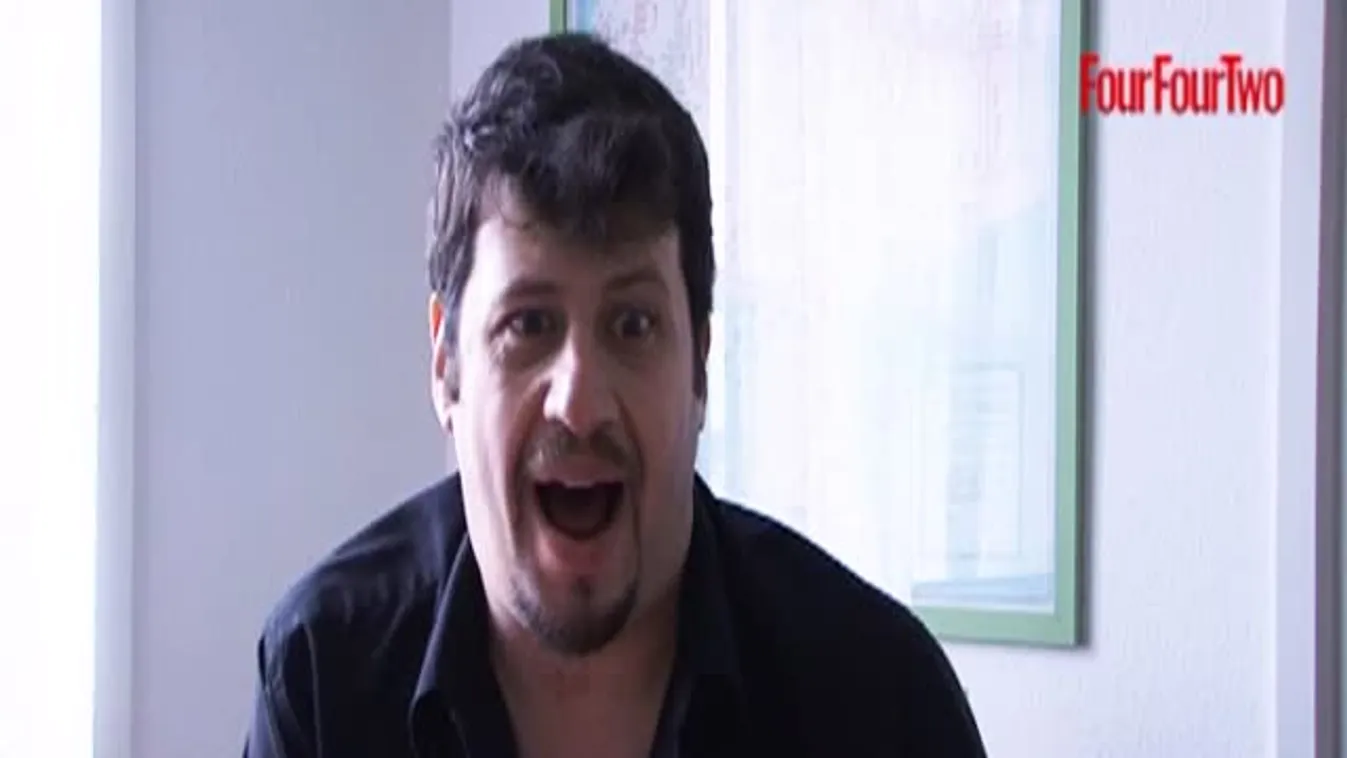 Puzsér Róbert véleménye a büntetőkről