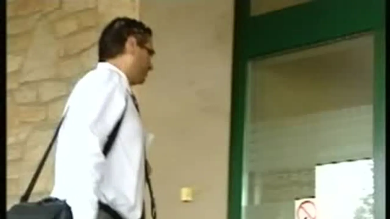 Várhatóan visszahívják Szegedi Csanádot