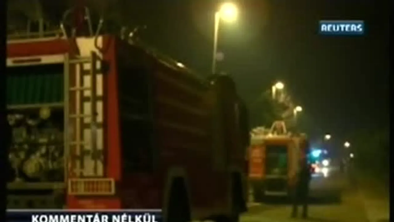 Lakóházakat fenyeget az erdőtűz