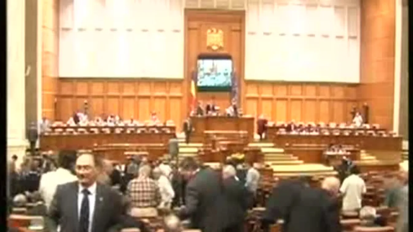 Kapaszkodás – Európai híradó