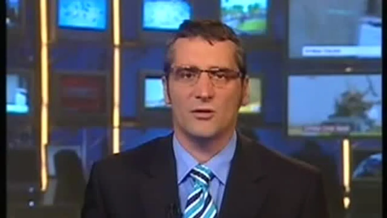 Az ügyészség kivár Zuroff ügyében