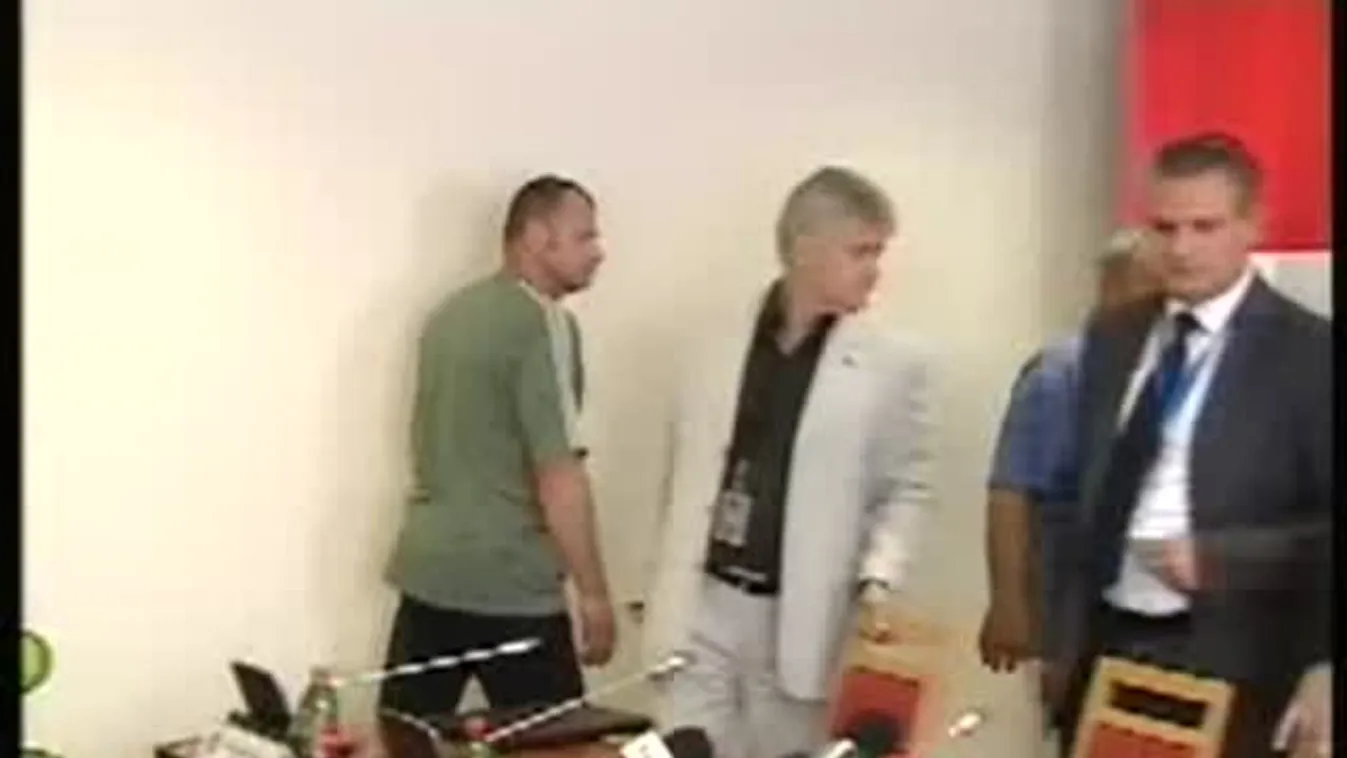 Itthon vannak a Szíriában elrabolt magyarok