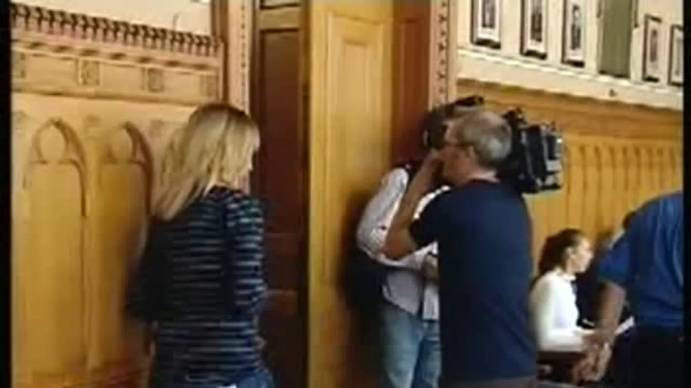 Malév-bizottság: kivonultak a szocialisták