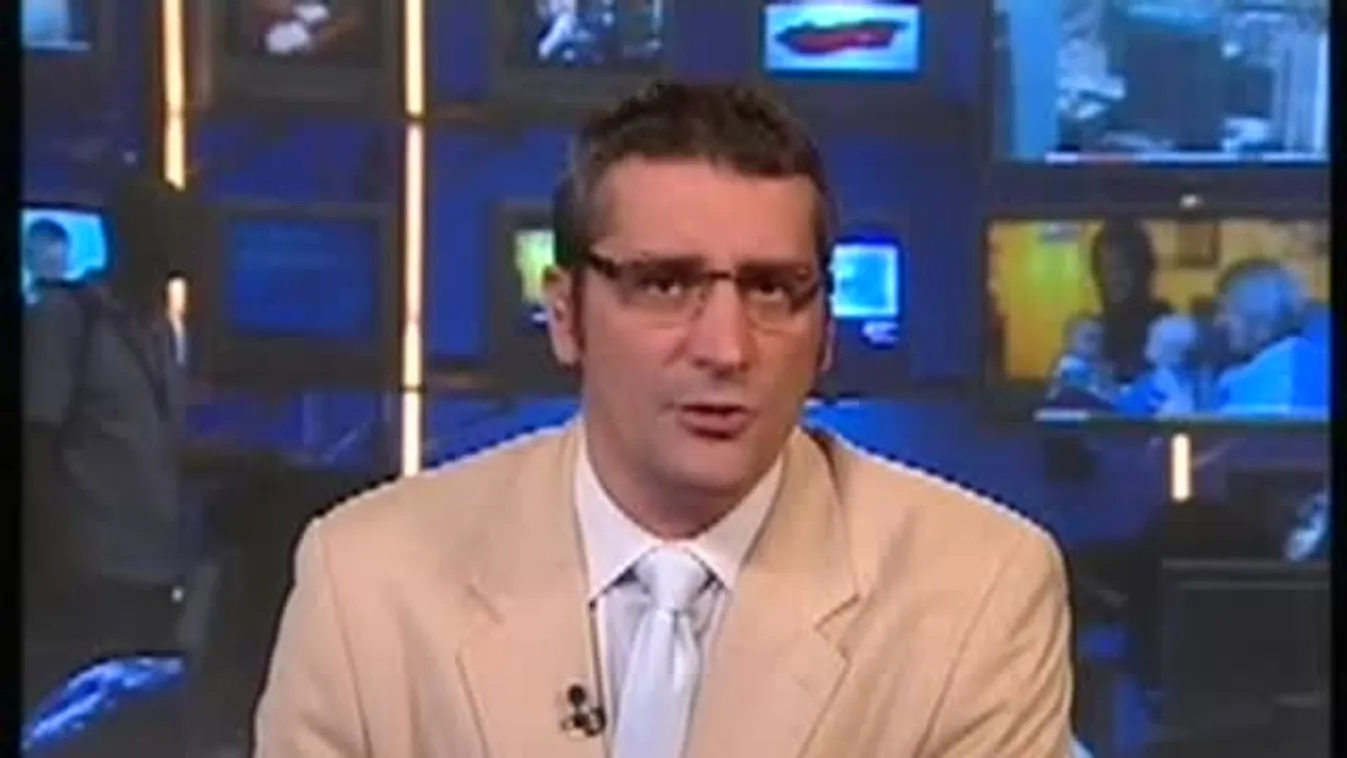 Lezuhant egy kisrepülő Nepálban