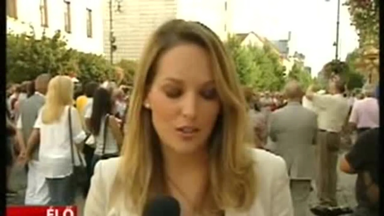 Százak vonultak a kettős állapolgárságért Kassán