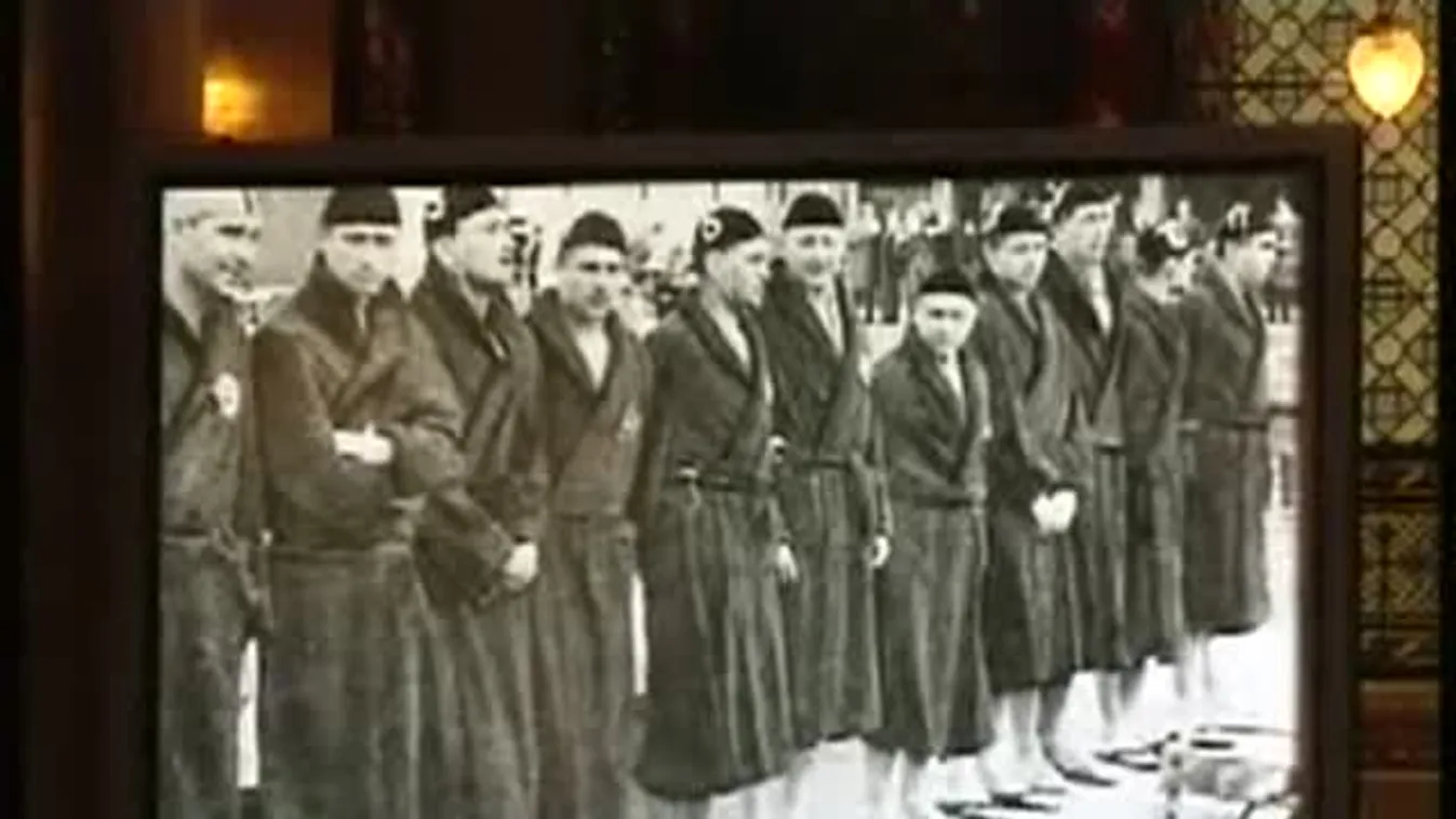 Orbán: Az egész nemzetnek szolgáltak példával