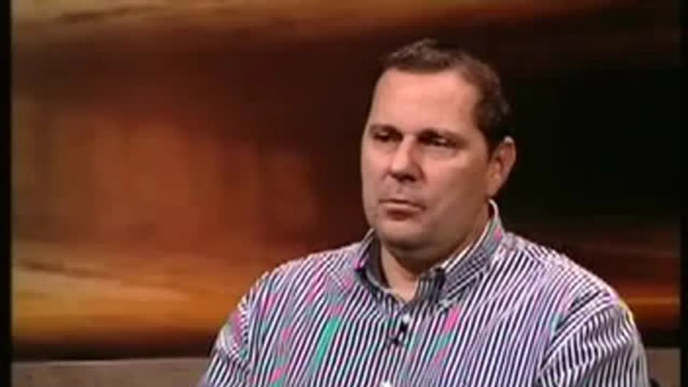 Ábrahám Attila – Versus