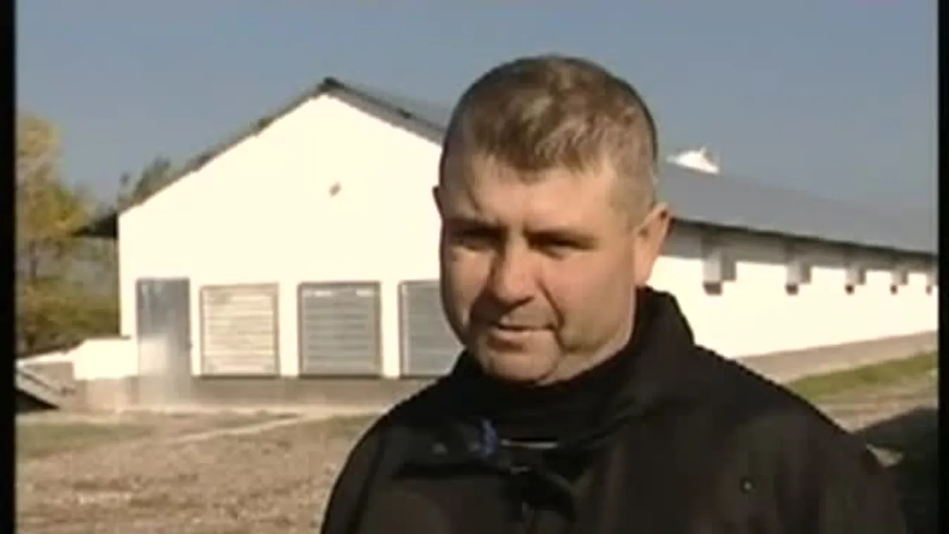 Nem panaszkodik: vállalta, csinálja - Soroló