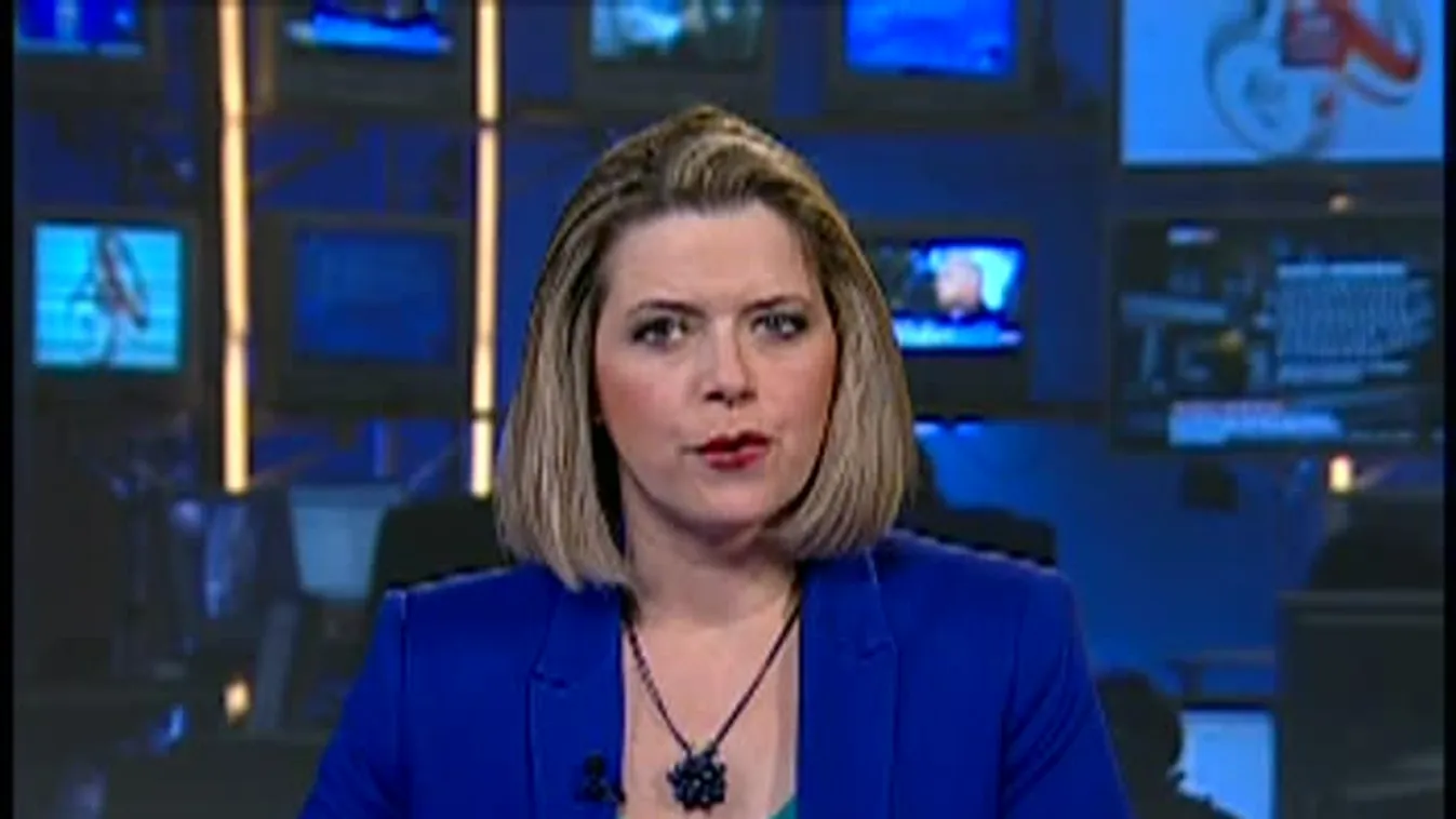 Az alkotmány elfogadásáról voksolnak