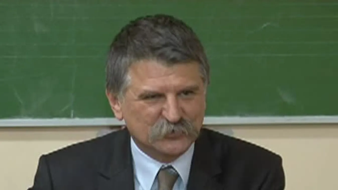 Kövér László az egyetemisták tiltakozásáról